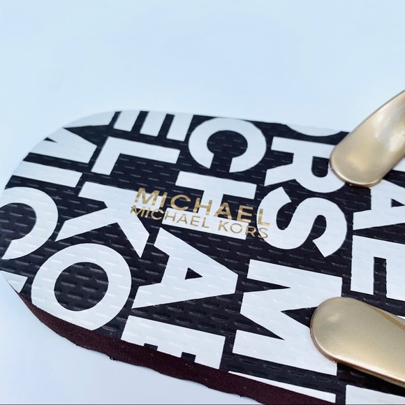 Micheal Kors Gold/Gold logo Flip Flop - Picture 10 of 10